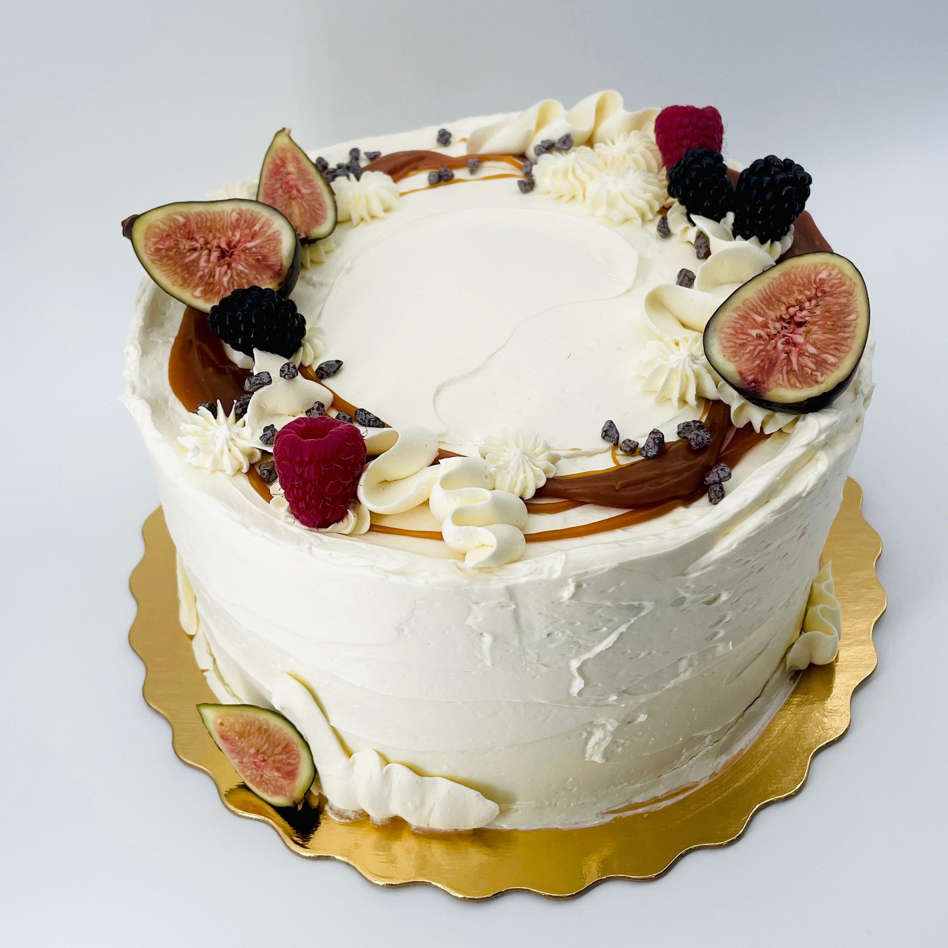 cake bakery toronto birthday gta buttercream chiffon buttermilk